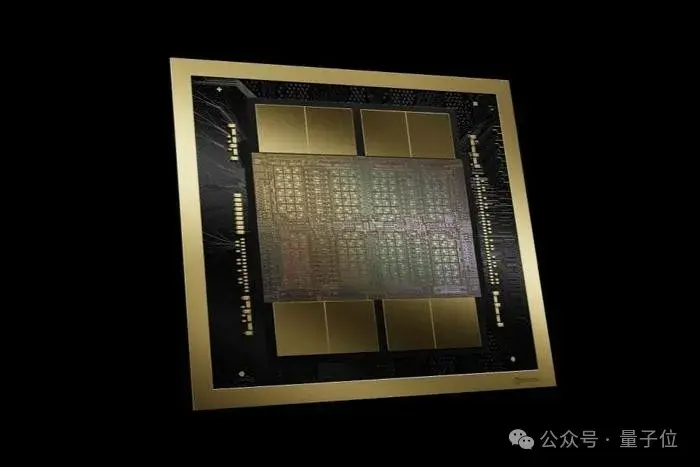 16家头部大模型公司上海神秘碰头,现场人挤人人人