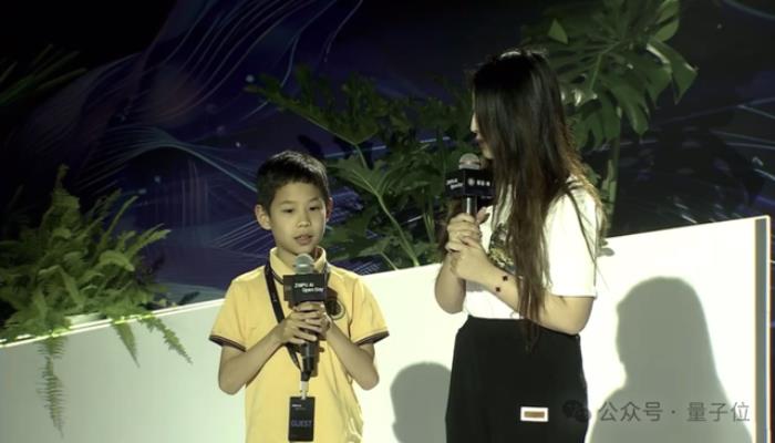 北京9岁小学生,已经用AI出书了!罗永浩围观:有事找不到我找AI