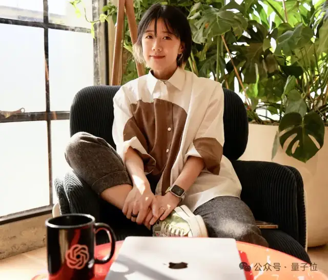 OpenAI华人VP翁荔离职:北大校友,掌管安全,最近B站分享被热议