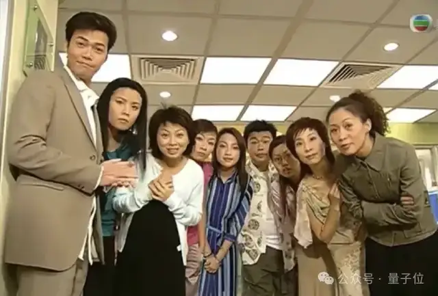 ICLR审稿集体搞抽象!评审结果写半句,还有的求ta也不审,网友:科研人自己的春晚