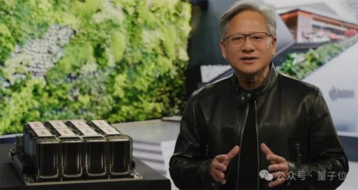 黄仁勋自掏腰包50亿,手把手教AI公司用好GPU
