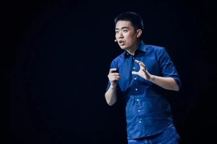 李想：通用人工智能近两年不能赚钱 但会破坏传统商业赚钱模式