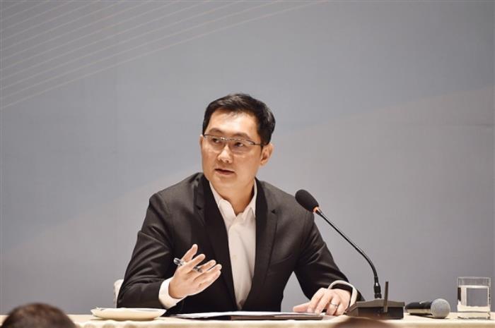 马化腾称数月前重组AI团队 增加资本开支 加大营销力度