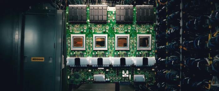 tpu v7.jpg