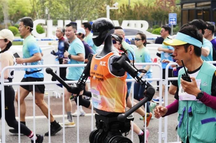 全球第一场机器人马拉松：到底意味着什么