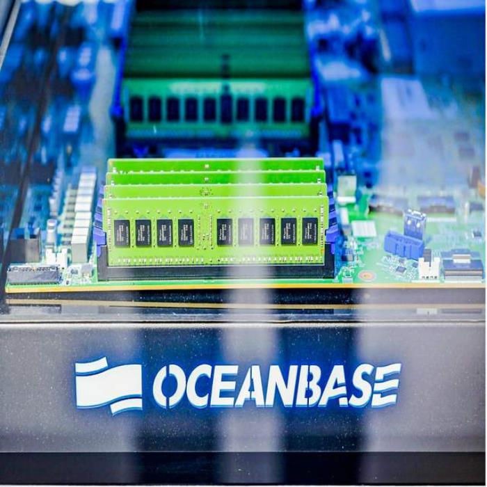 OceanBase全员信:全面拥抱AI,打造AI时代的数据底座