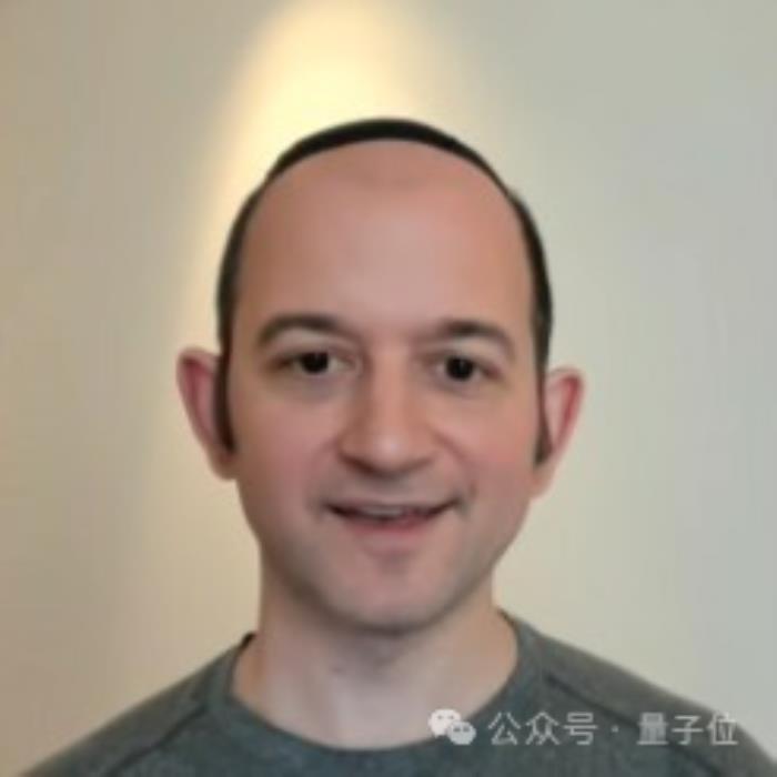 一个「always」站在大模型技术C位的传奇男子