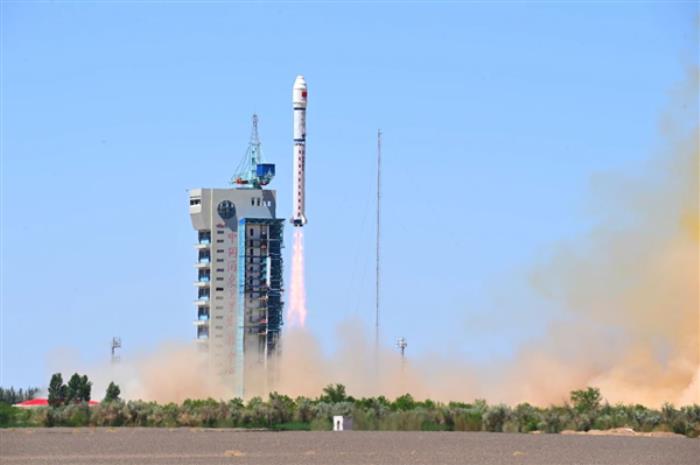 我国成功发射全球首个太空计算卫星星座：送AI上太空 未来将达到千星规模